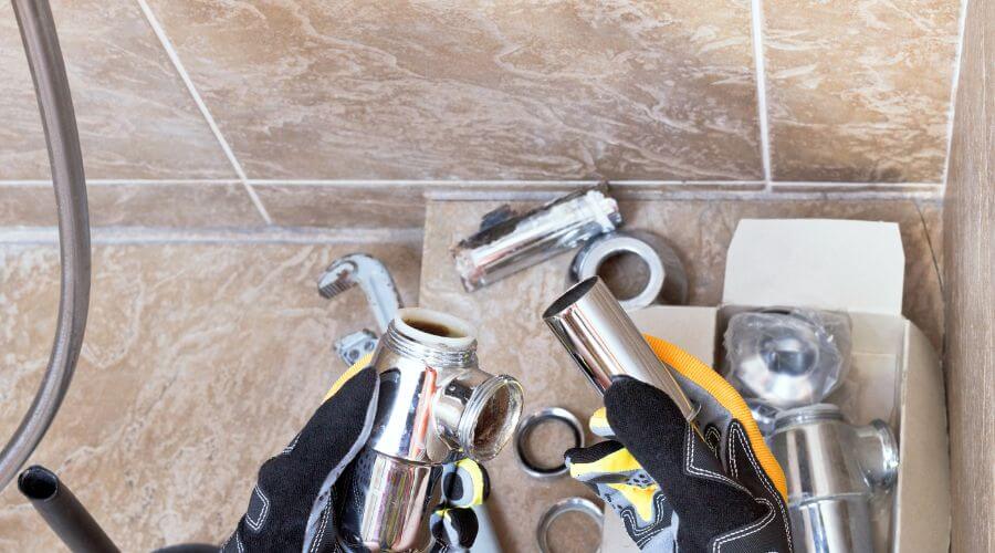 Expert flood damage restoration services in French Village, MO
